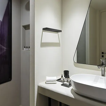Aegon Revive Hotel 5*