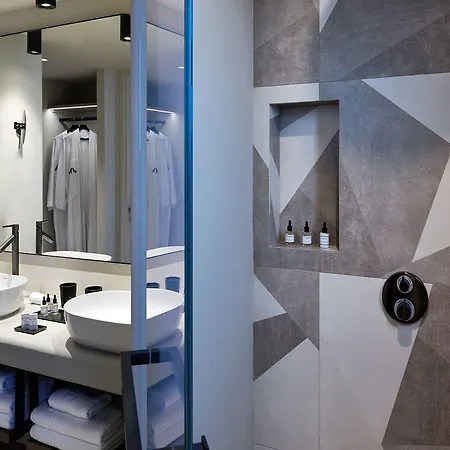 Hotel Aegon Revive